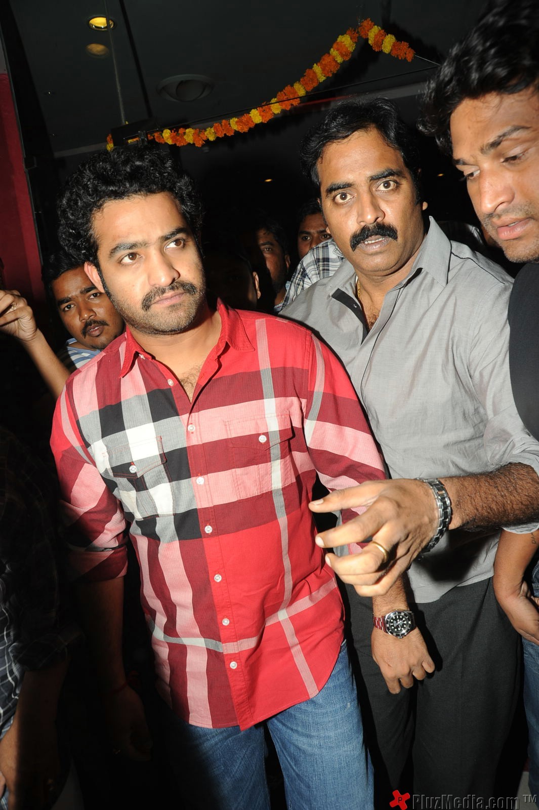 Jr NTR at Oosaravelli Specital Show - Pictures | Picture 96336